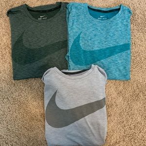 Nike swoosh tshirt